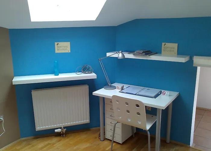 Rainbow بيت شباب ليوبليانا