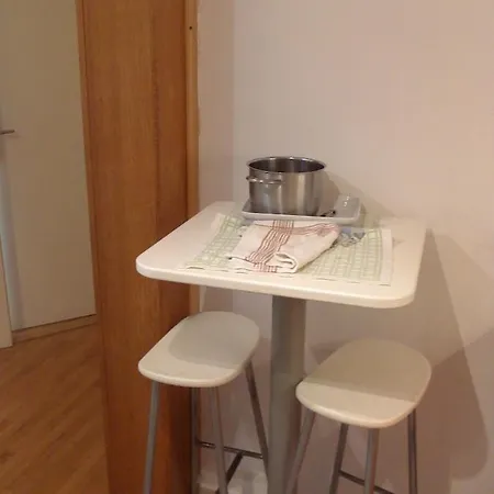 Rainbow Хостел *